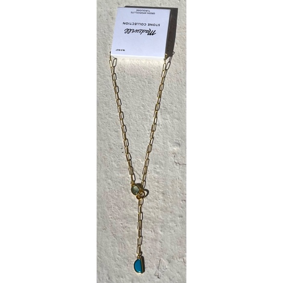 Madewell Stone Collection Green
Apophyllite Necklace - Picture 6 of 10